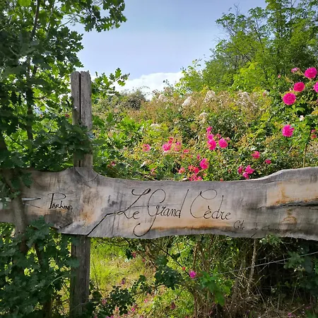 Du Grand Cedre Tatil Evi Campome